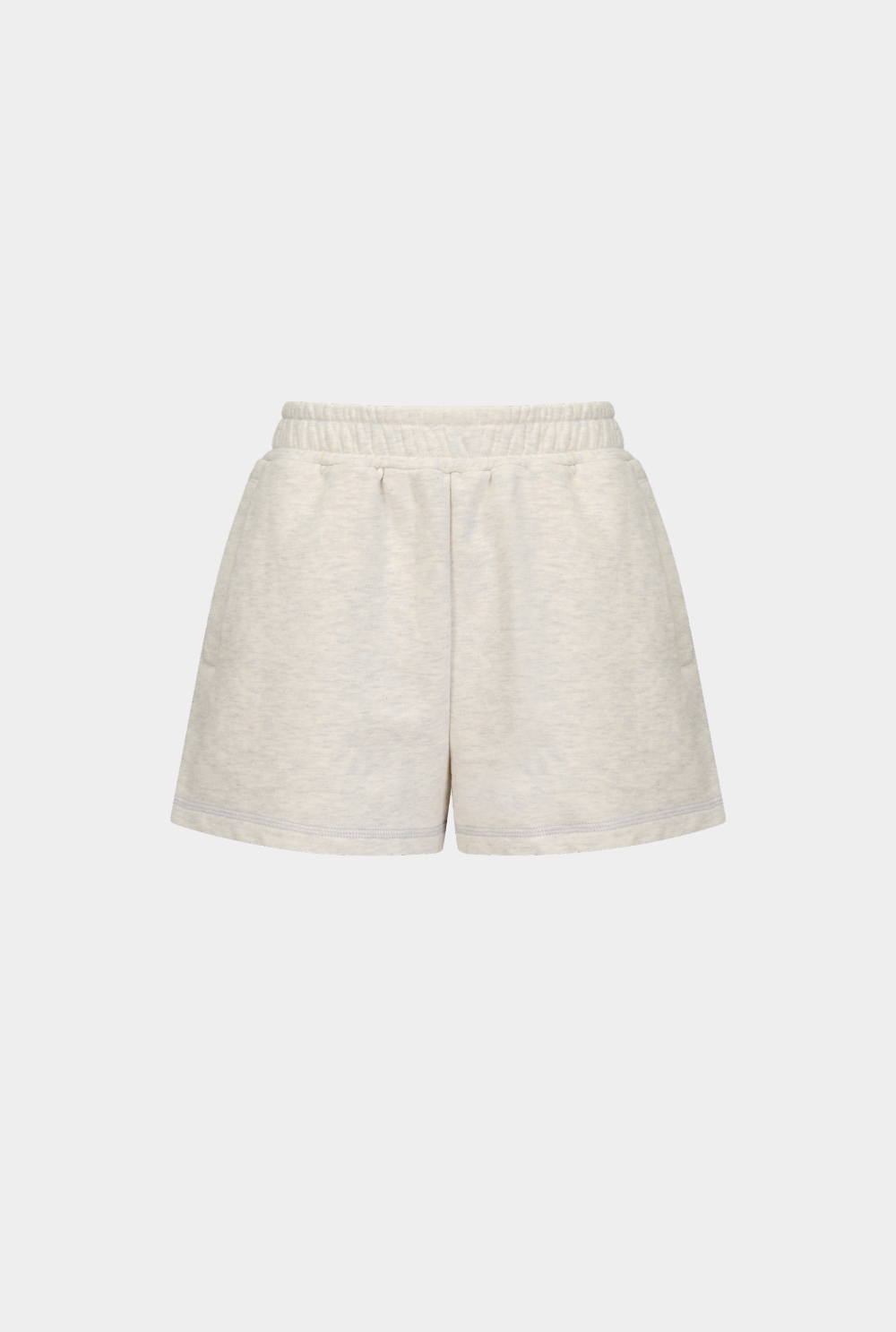 shorts white color image-S1L3
